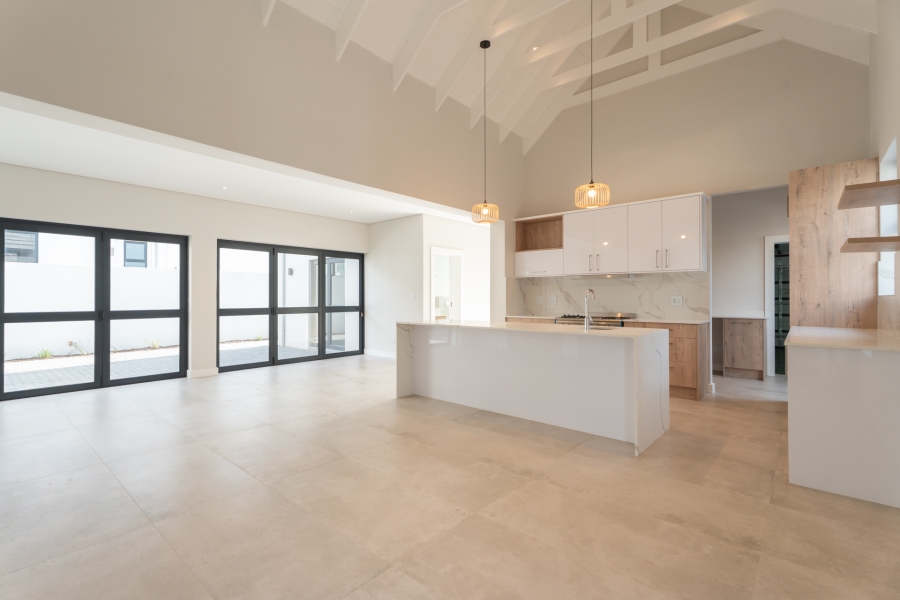 3 Bedroom Property for Sale in Croydon Western Cape